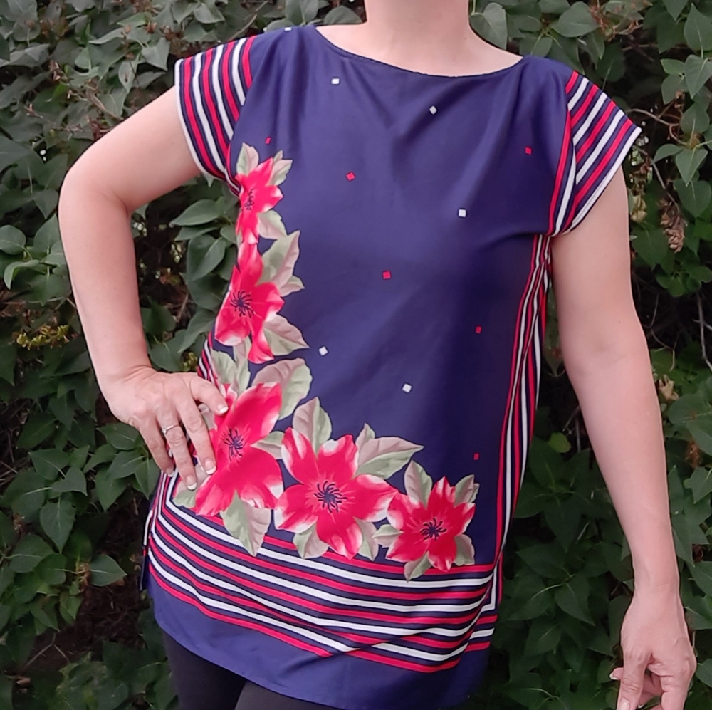 VINTAGE 70s Alamode Boxy Floral StripeTop RedWhiteBlue